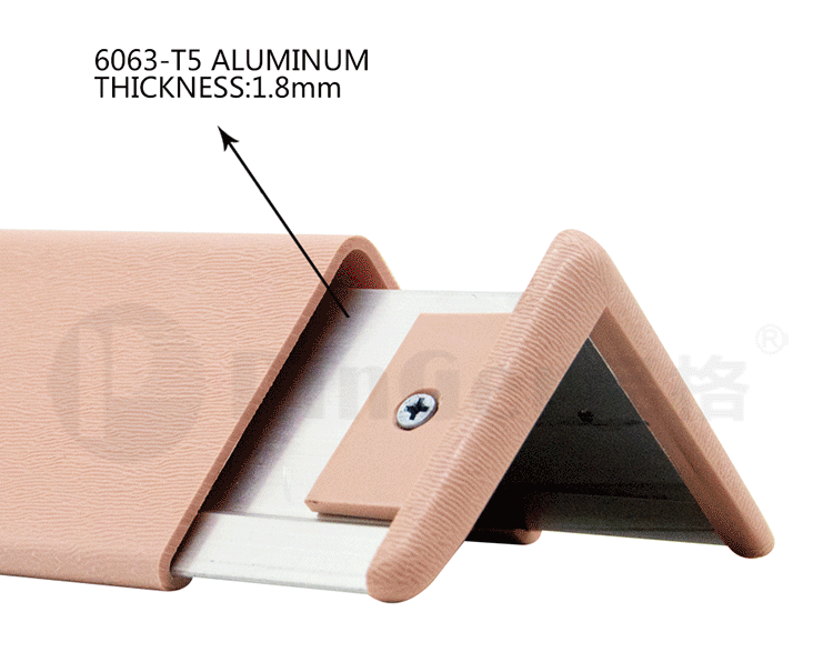 90 Degree Vinyl and Aluminium insert Corner Guards